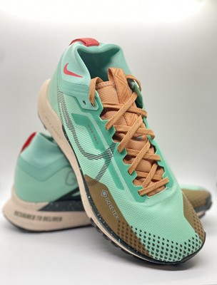 Nike Pegasus Trail 4 GTX Hiking Shoes Waterproof Mint Teal DJ7929-301 SZ 10 Wmn