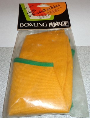 Vintage Cloth Roll-a-Ball Bowling Polisher New in Package