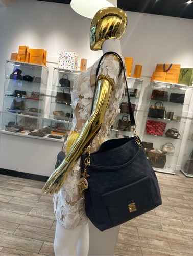 LOUIS VUITTON France Authentic Metis Hobo Empreinte Leather Tote