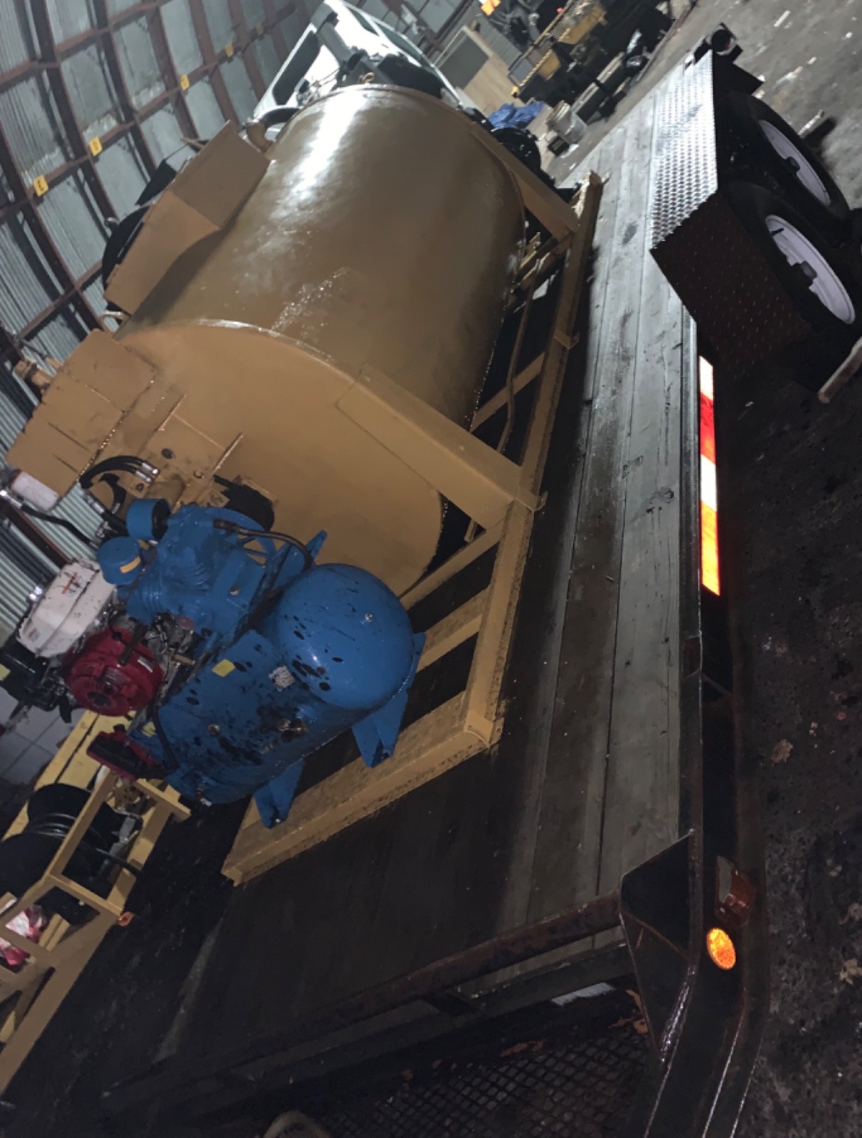 Seal-rite  Sr-550 professional Sealcoating skid on trailer for seal coating