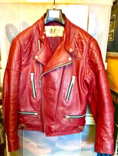 Vintage (1980s) “Wolf” Racer Leather Jacket (Unisex Vintage (1980s) “Wolf” Racer Leather Jacket (Unisex