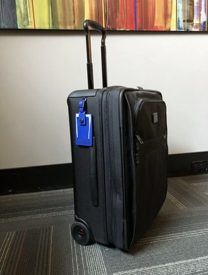 tumi alpha 2 international carry on