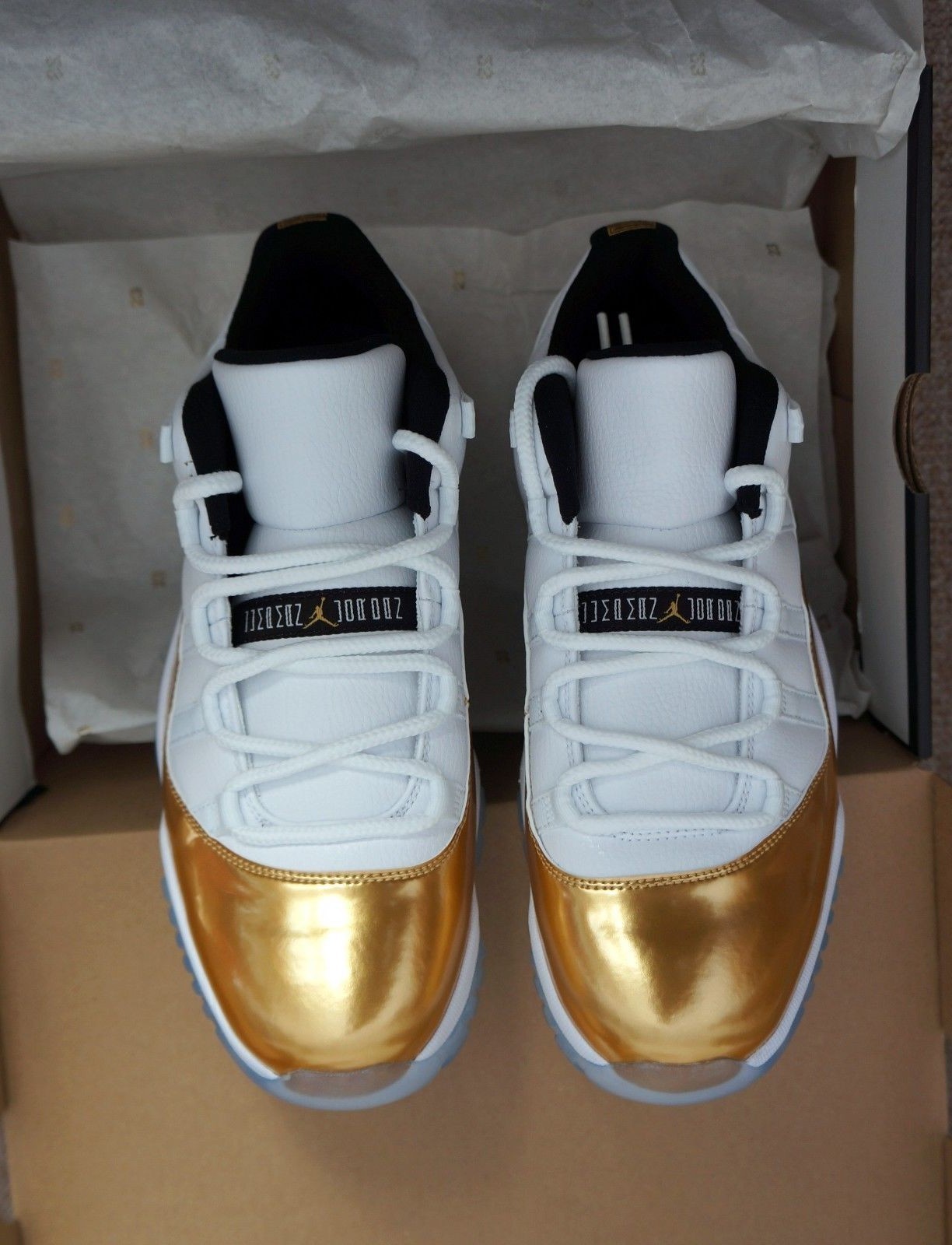 jordan retro 11 low gold and white