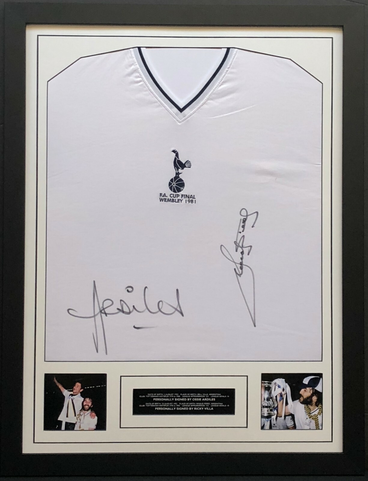 framed tottenham shirt