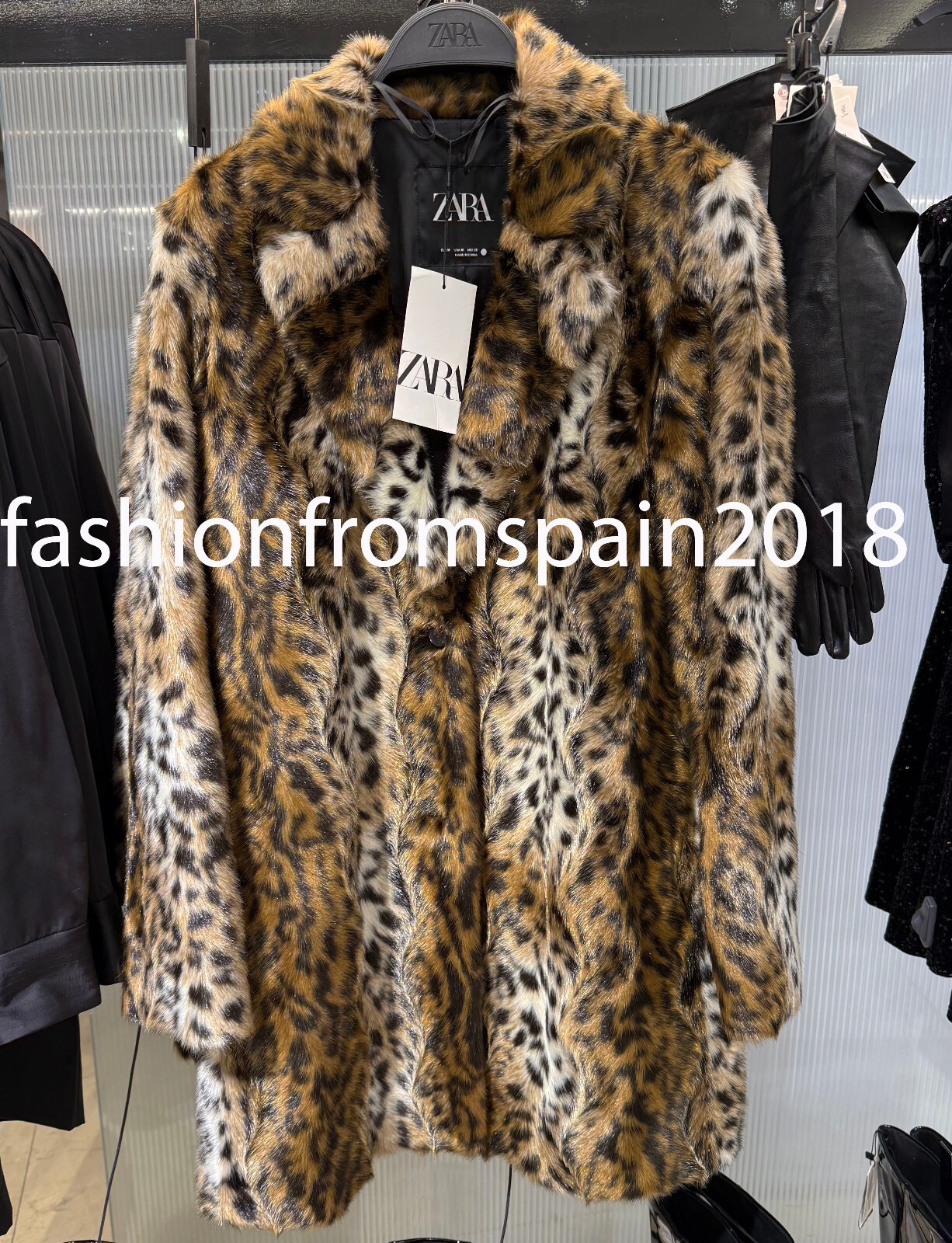 ZARA NEW WOMAN ANIMAL PRINT FAUX FUR COAT ZW COLLECTION ZARA NEW WOMAN ANIMAL PRINT FAUX FUR COAT ZW COLLECTION