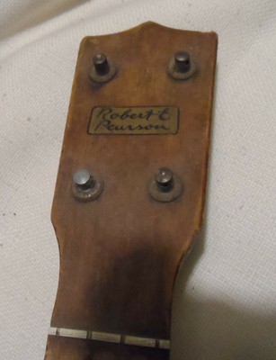 VINTAGE UKULELE BANJO ROBERT E PEARSON BANJOLELE 1920's