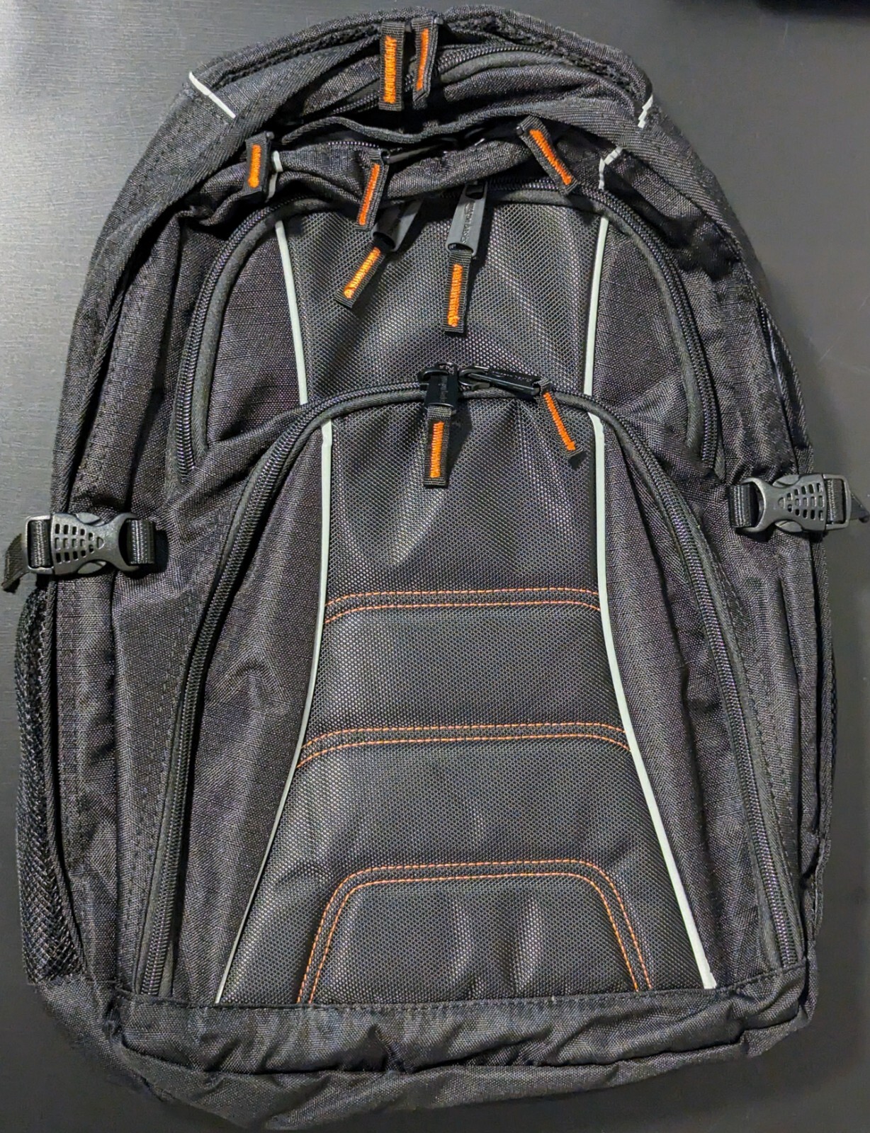 Amazonbasics Laptop Backpack Backpacksi