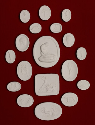 11n Black Grand Tour Plaster Intaglios Replica Cameos Collectibles Art Antiques