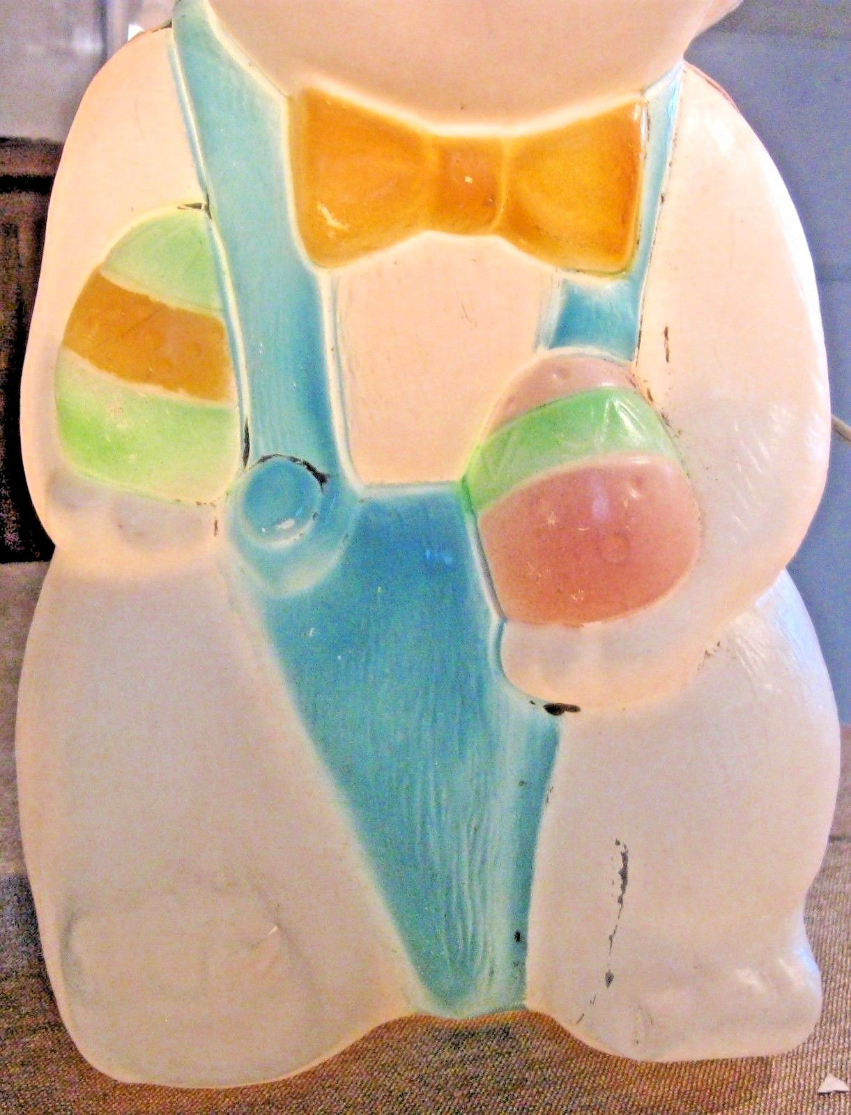 VINTAGE EASTER BUNNY RABBIT BLOW MOLD LIGHT HOLIDAY YARD DECOR 2 EASTER EGGS