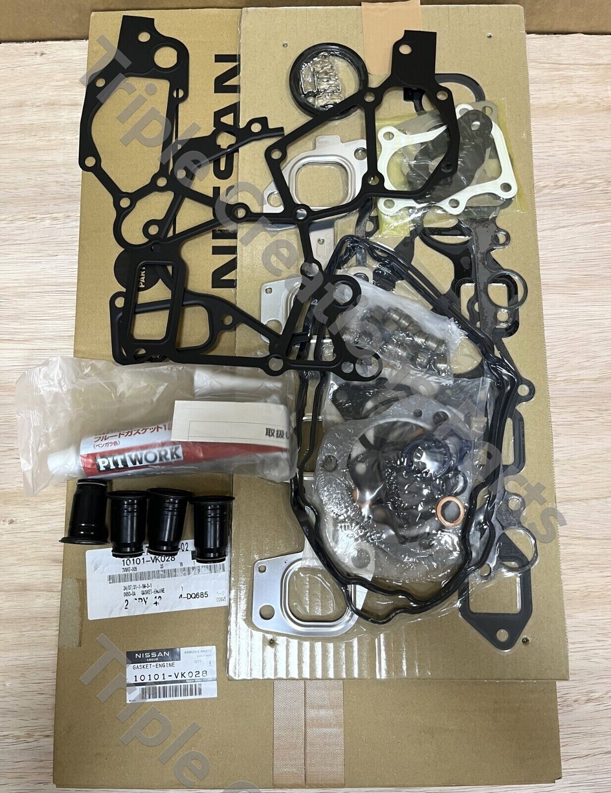 GENUINE NISSAN 10101-VK028 GASKET KIT ENGINE, REPAIR OEM