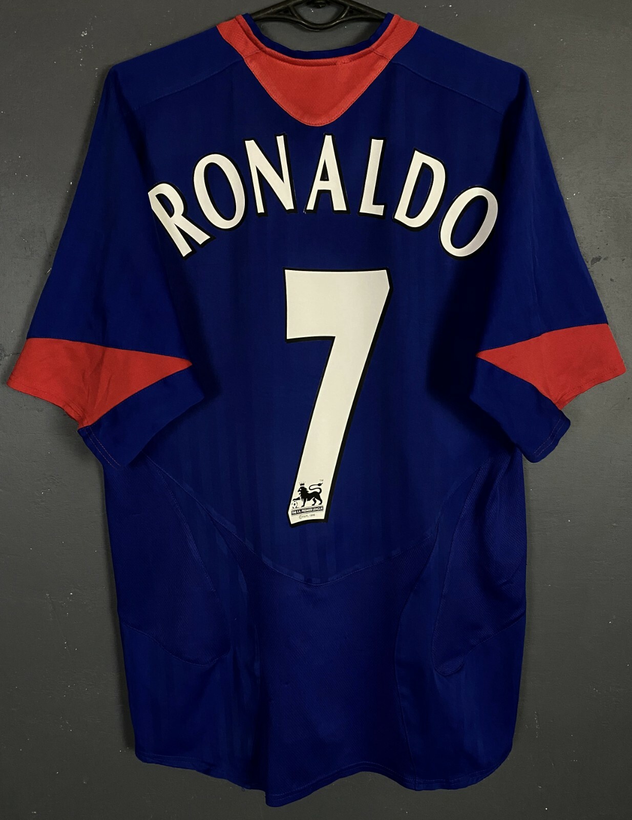 MEN'S MANCHESTER UNITED 2005/2006 RONALDO #7 SOCCER FOOTBALL MEN'S MANCHESTER UNITED 2005/2006 RONALDO #7 SOCCER FOOTBALL