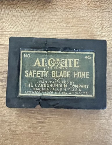 (5) Vintage Razor Safety Blade Hones Sharpeners Aloxite Harman Master Hone Nice