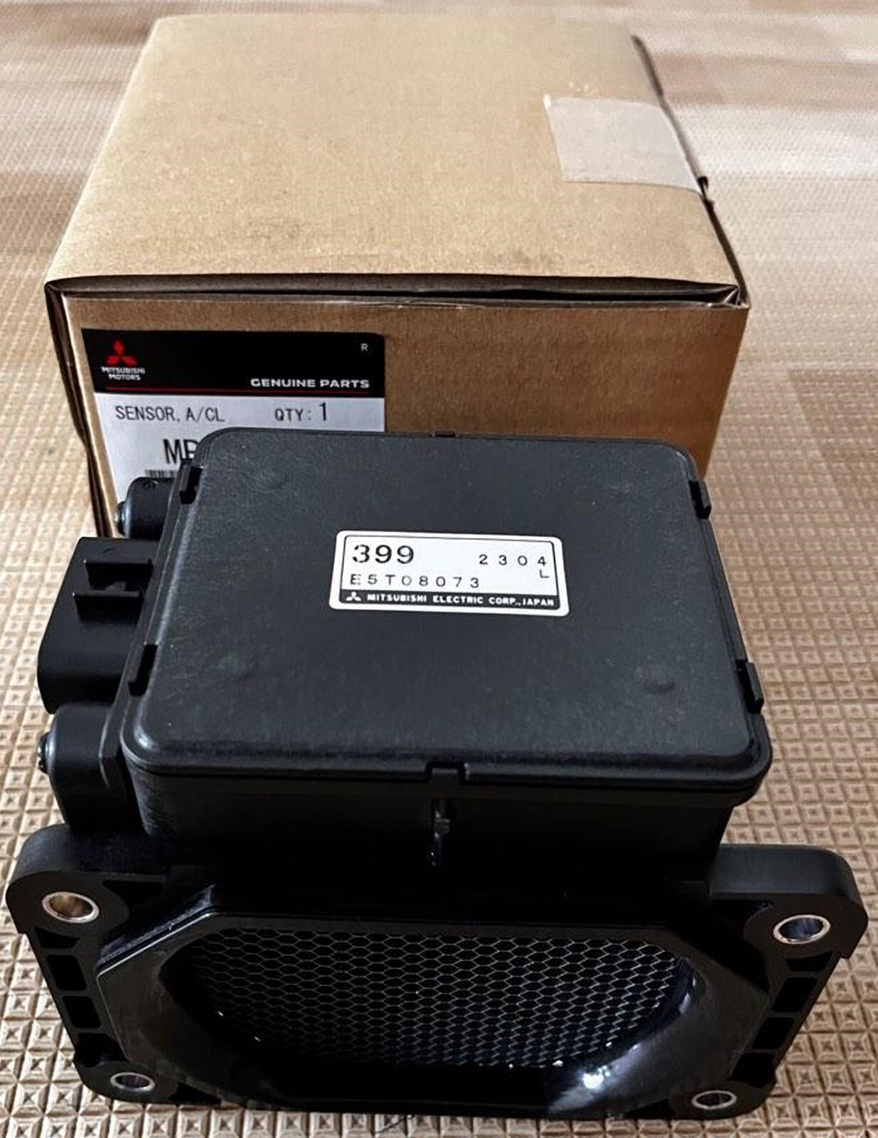 MITSUBISHI GENUINE LANCER EVO 7.8.9 CT9A Air flow sensor