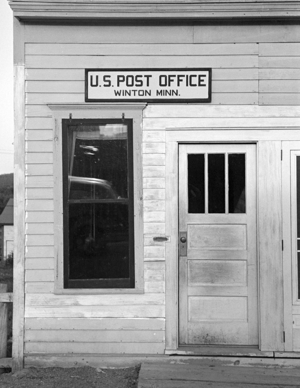 1937 Post Office, Winton, Minnesota Vintage Old Photo 8.5" x 11" Reprint