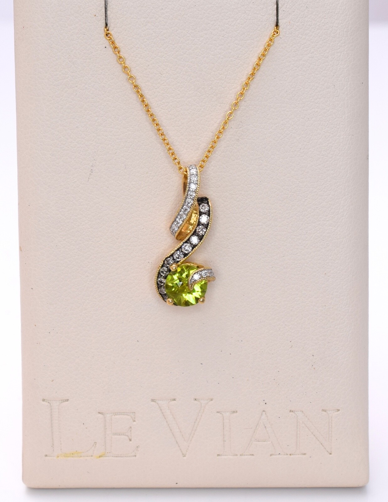 Pre-owned Le Vian Levian Necklace Peridot Chocolate Diamonds 0.95ct Pendant 14k Yellow Gold