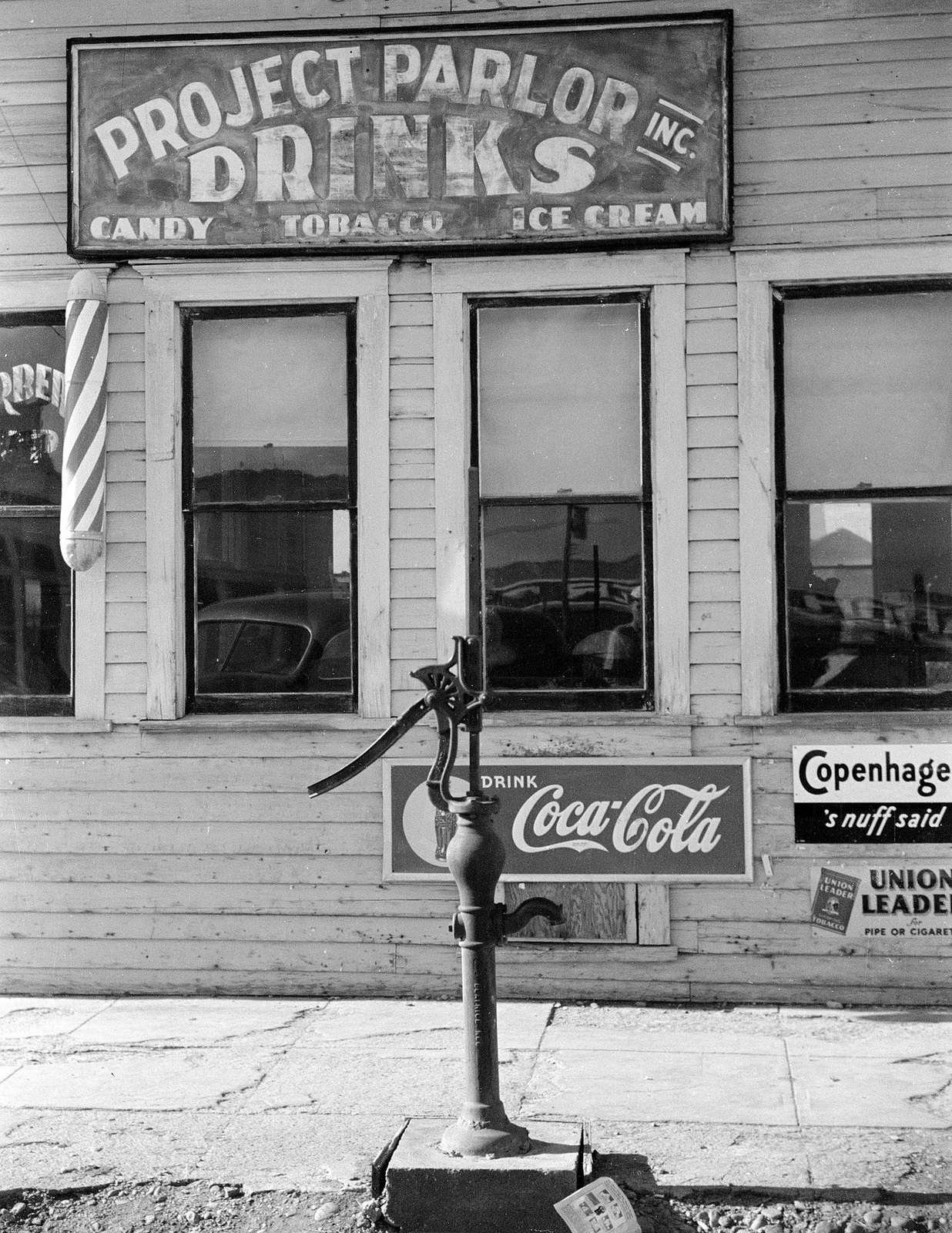1939 Pool Parlor, Fairfield, Montana Vintage Old Photo 8.5" x 11" Reprint