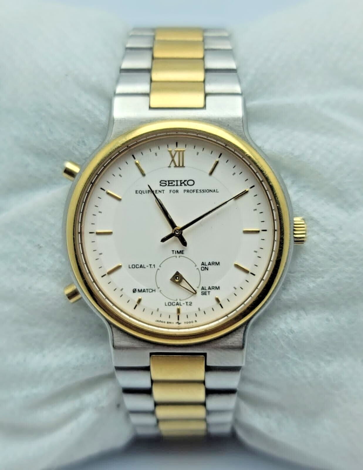SEIKO◆クォーツ腕時計/アナログ/ステンレス　新品未使用　美品　激安 SEIKO◇クォーツ腕時計/アナログ/ステンレス/BLU/SLV/SS/8T67