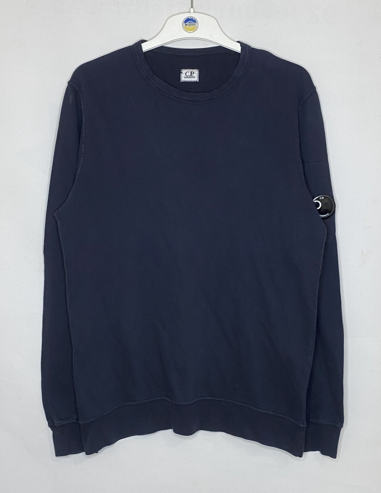 【送料&関税込】C.P. Company Midnight Blue Cotton Sweater C.P. COMPANY MENS SWEATSHIRT LENS PULLOVER SWEATER BLACK
