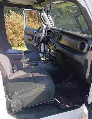 image 2 of interior