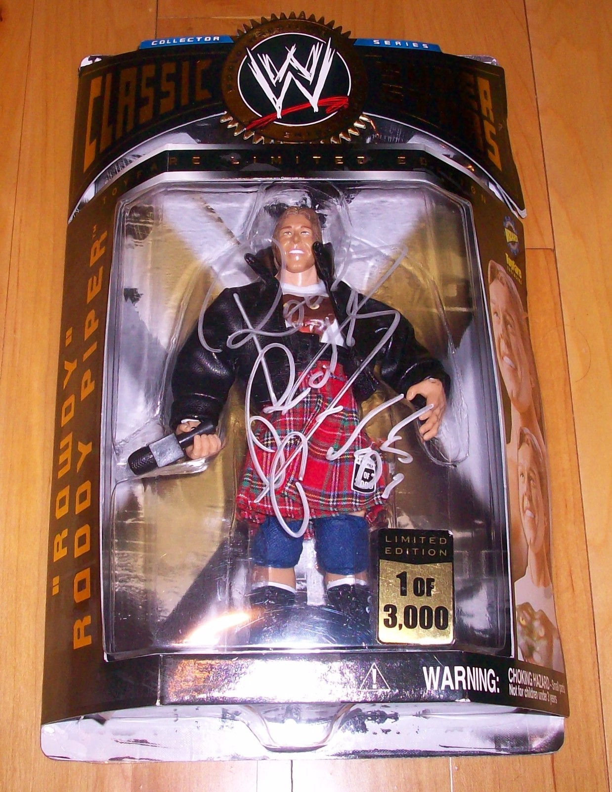 WWE ROWDY RODDY PIPER LE 1 OF 3000 TOYFARE EXCLUSIVE