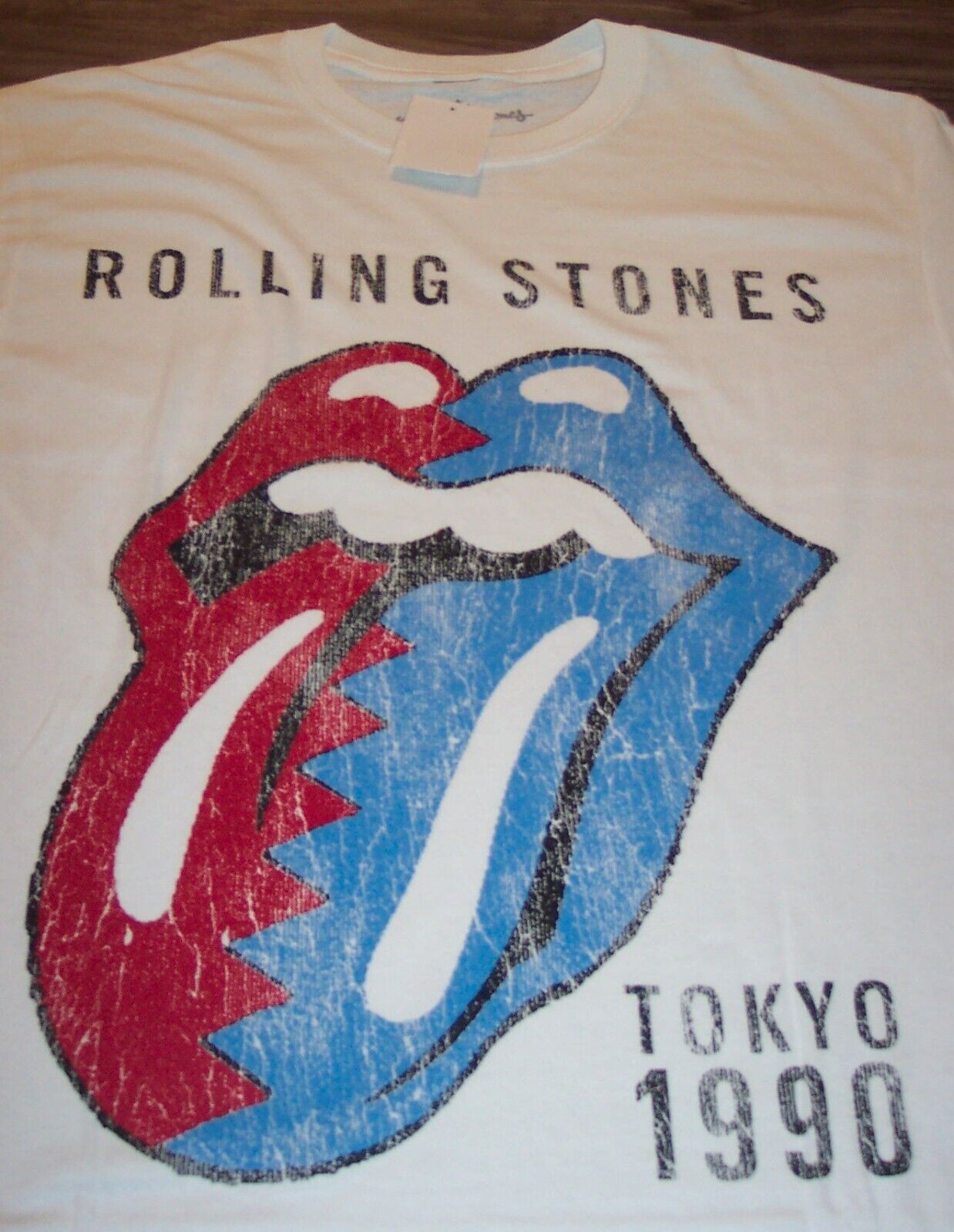 Vintage Style THE ROLLING STONES TOKYO 1990 TOUR T-Shirt Vintage Style THE ROLLING STONES TOKYO 1990 TOUR T-Shirt