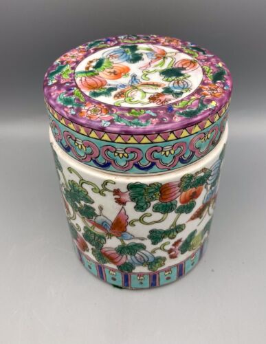 Superb Antique Chinese Famille Rose Hand Painted Porcelain Lidded Tea Jar Caddy