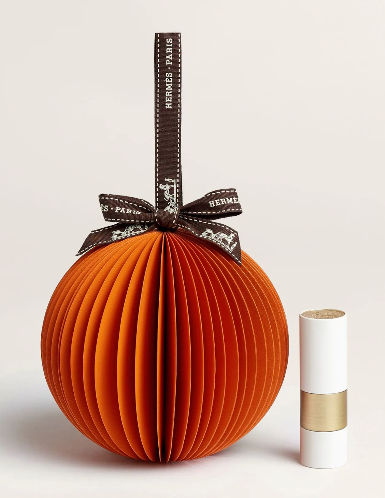 HERMÈS リップセット HERMÈS リップセット エルメス」初の限定4色アイシャドウから