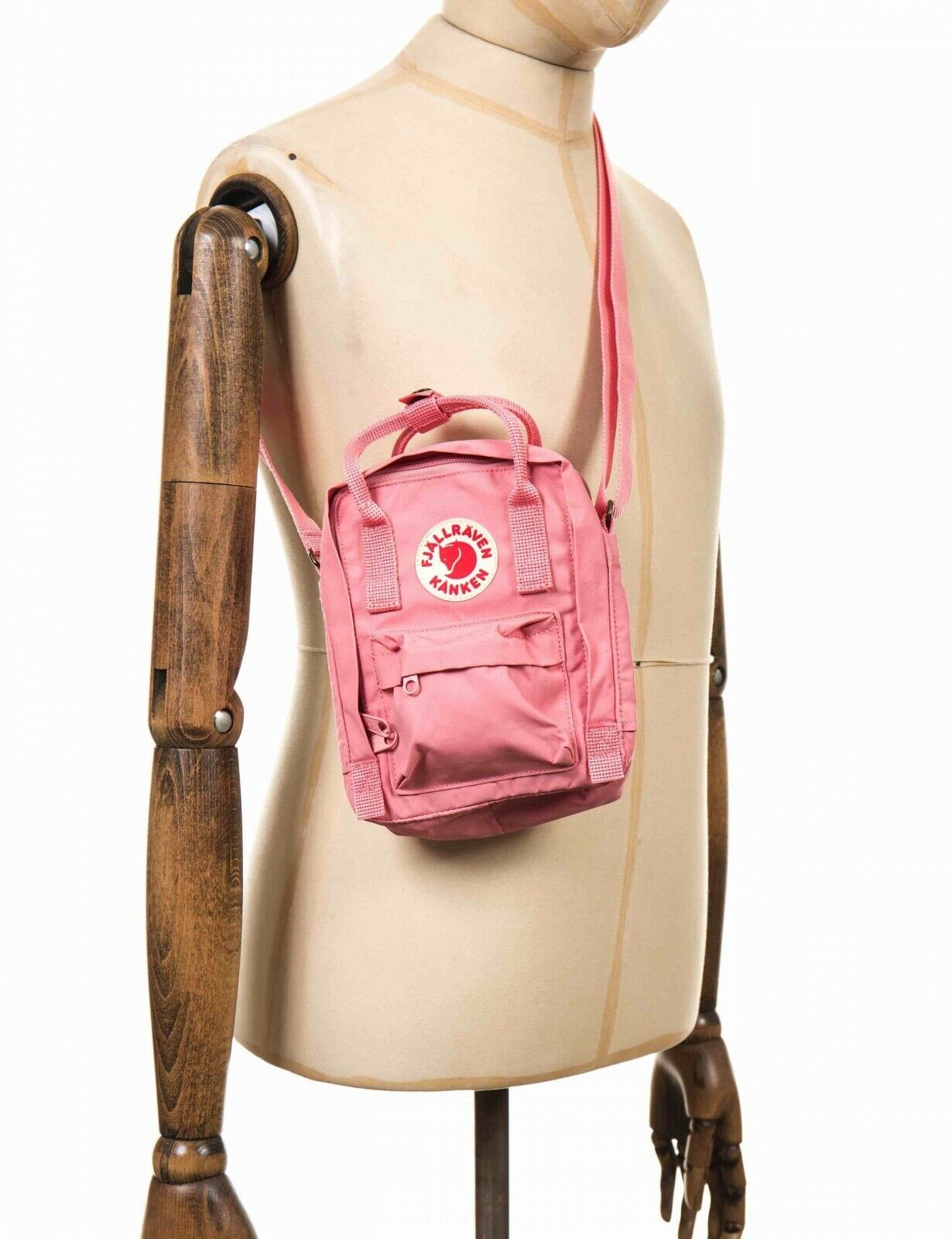 Fjallraven Kanken Sling Cross Body Bag Pink 23797 NWT