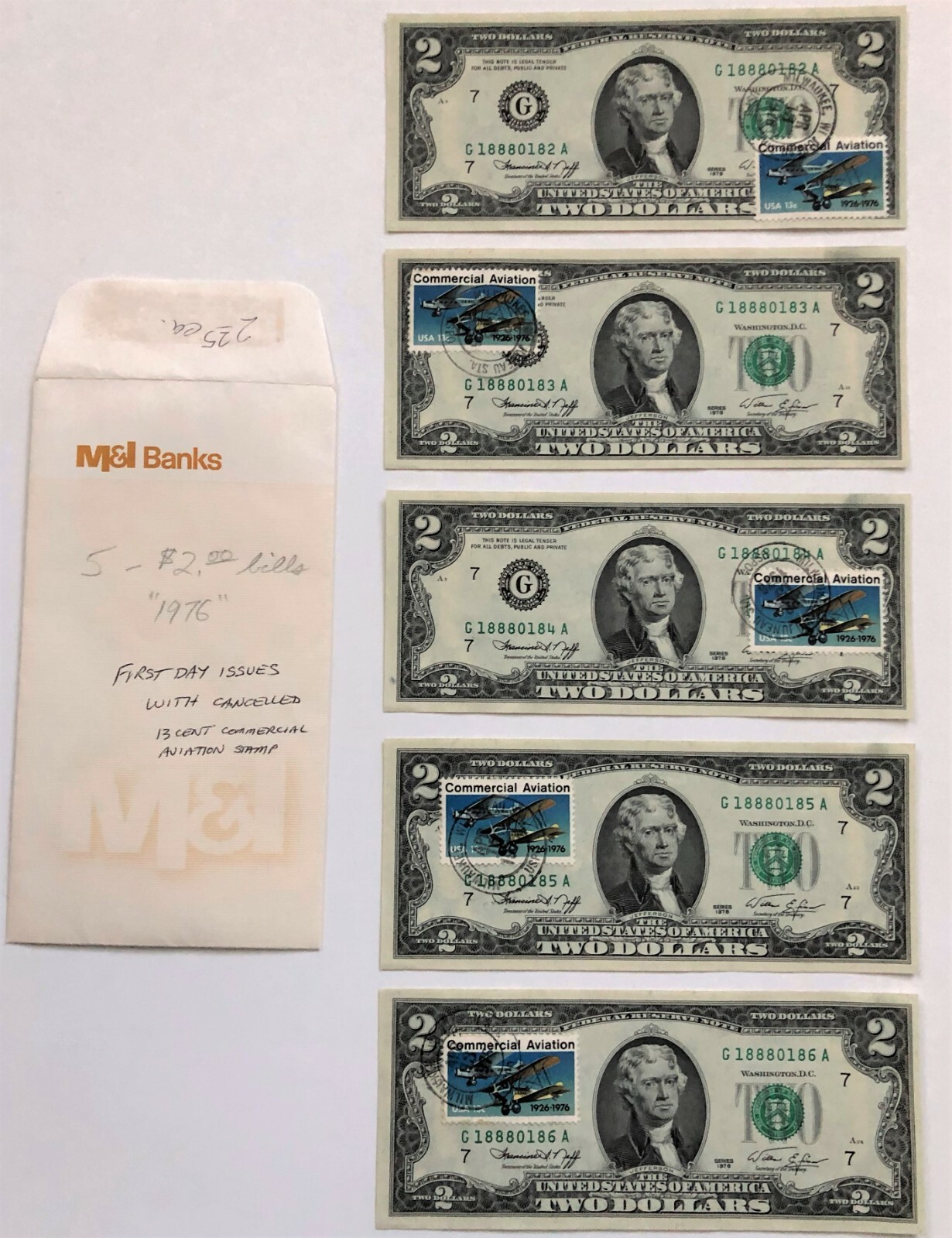 Five Gem Uncirculated 1976 $2 Bills -- sequential numbers
