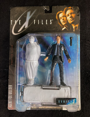 1998 Agent Fox Mulder figure X Files Series 1 Mcfarlane Toys NIP