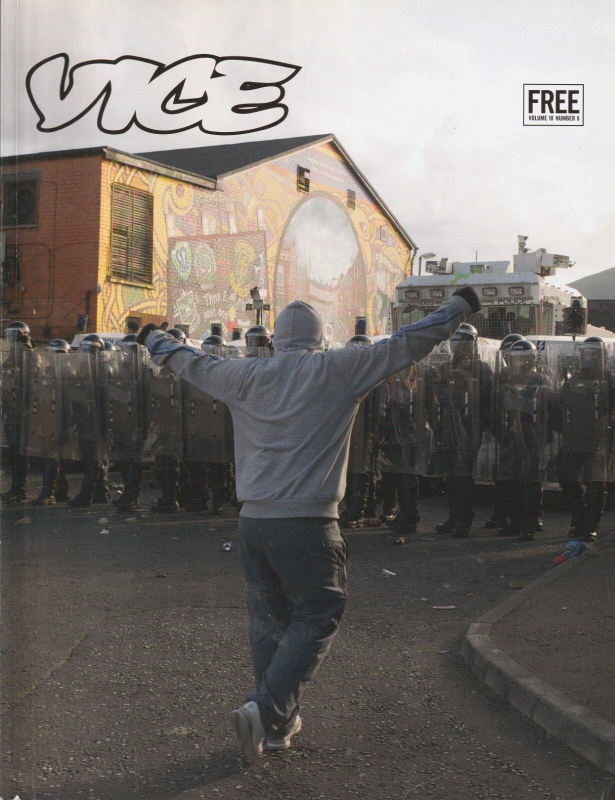 雑誌　VICE volume18 VICE Magazine Vol 18 #8 the Boys Of SUMMER Issue Aug 2011 | eBay