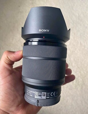 Sony 28-70mm F/3.5-5.6 OSS Lens