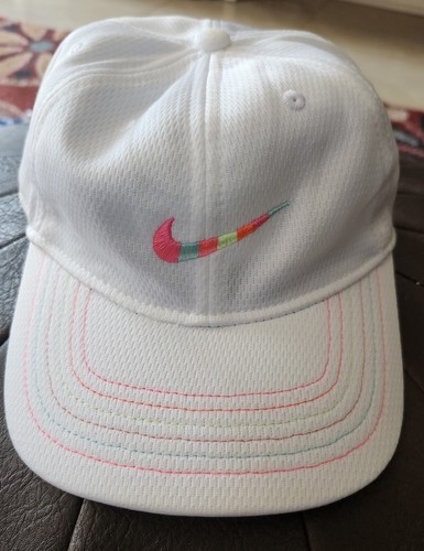 【ストリート好き必見】Nike Just Do It Logo Cap ストリート好き必見】Nike Just Do It Logo Cap (Nike/キャップ