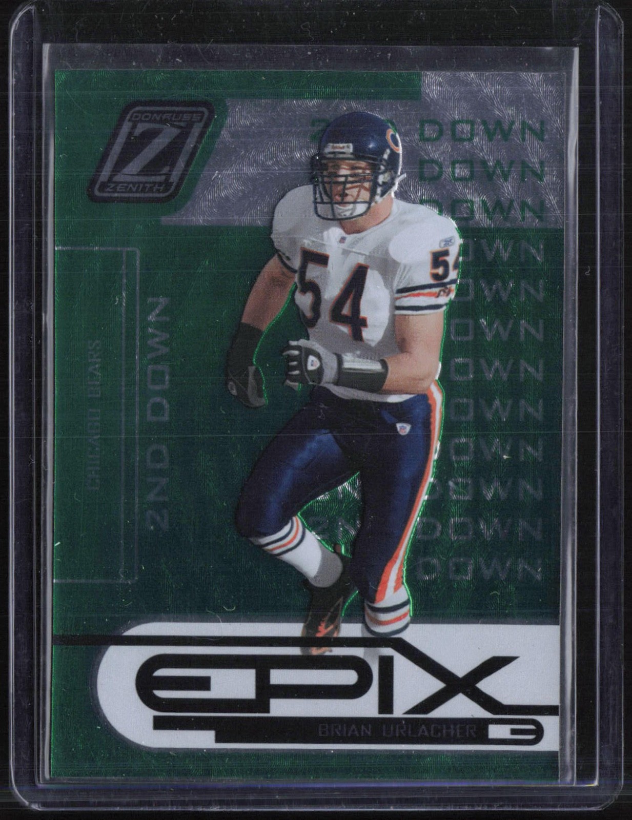 2005 Donruss Zenith 2nd Down Emerald Epix Brian Urlacher  49/100