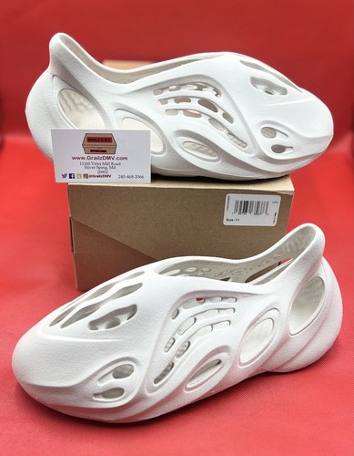 靴 adidas YEEZY FOAM RUNNER $_12.JPG?set_id=880000500F