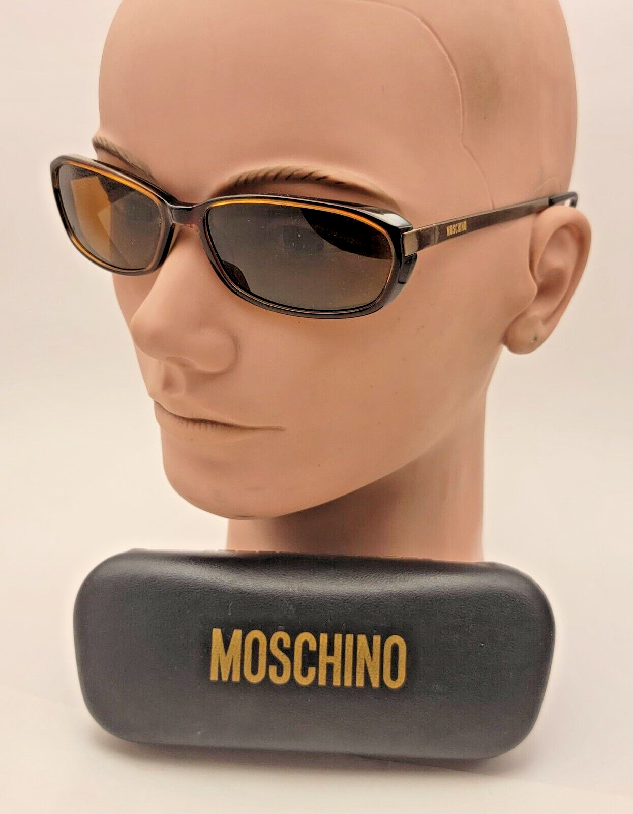VTG Authentic Moschino M3599-S 219/33 Sunglasses 57/15/130 w