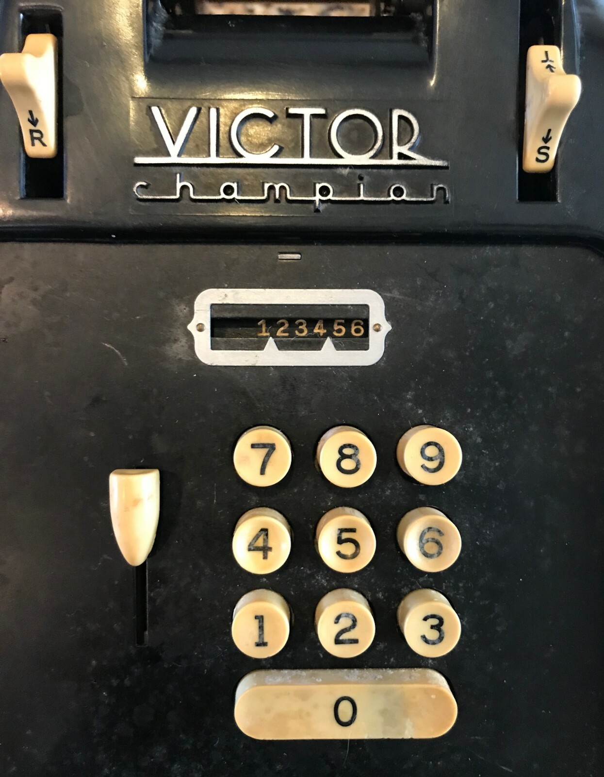 Vintage Victor Champion Black Hand Crank Adding Machine