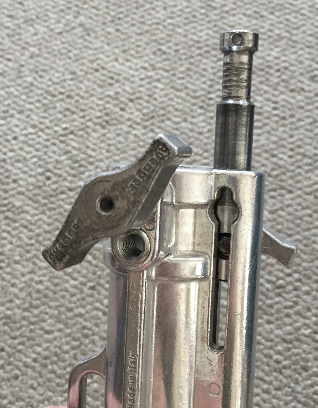 Avenger A5012 Roller Stand w/ Folding Base Lowboy 3.9' + 10lbs weight + knuckle