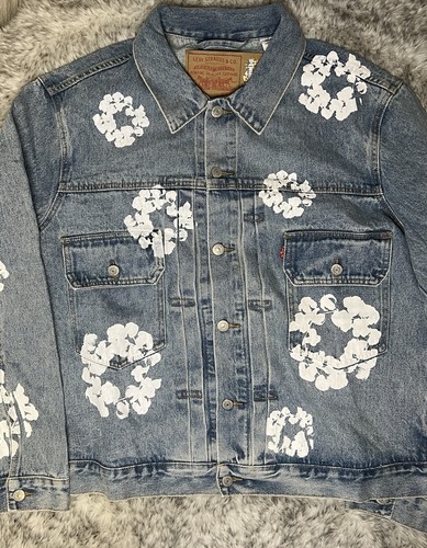 Pre-owned Levi's Size Xl – X Denim Tears Type 2 All Over Wreath Light Wash Jacket In Blue