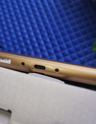 Foto dell'oggetto di un acquirente verificato