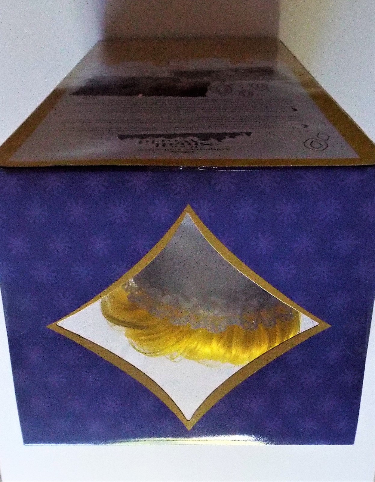 Disney It's A Small World Holland Singing 16