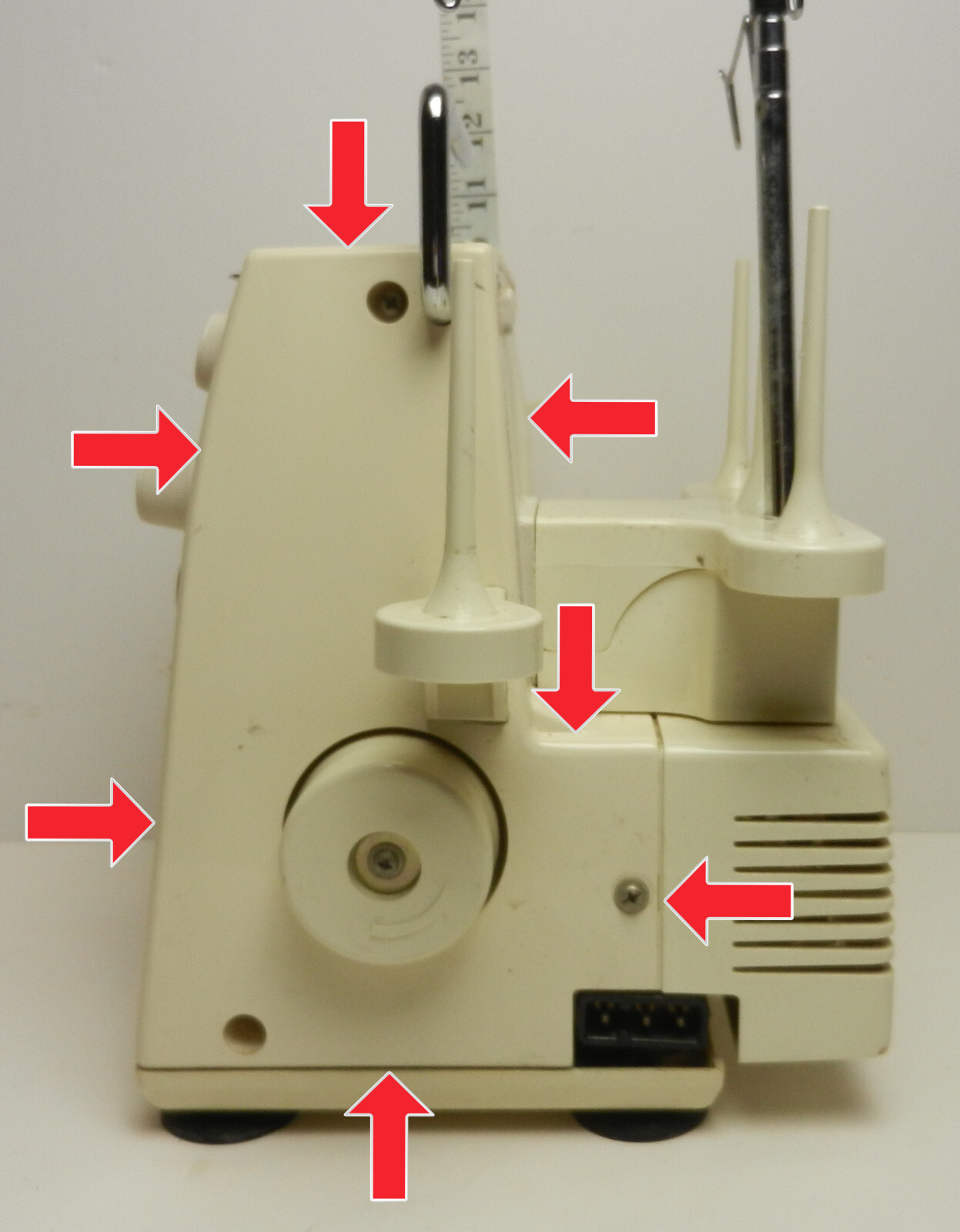 SINGER 14U44 Serger/Overlock Machine: Left Hand Cover PARTS