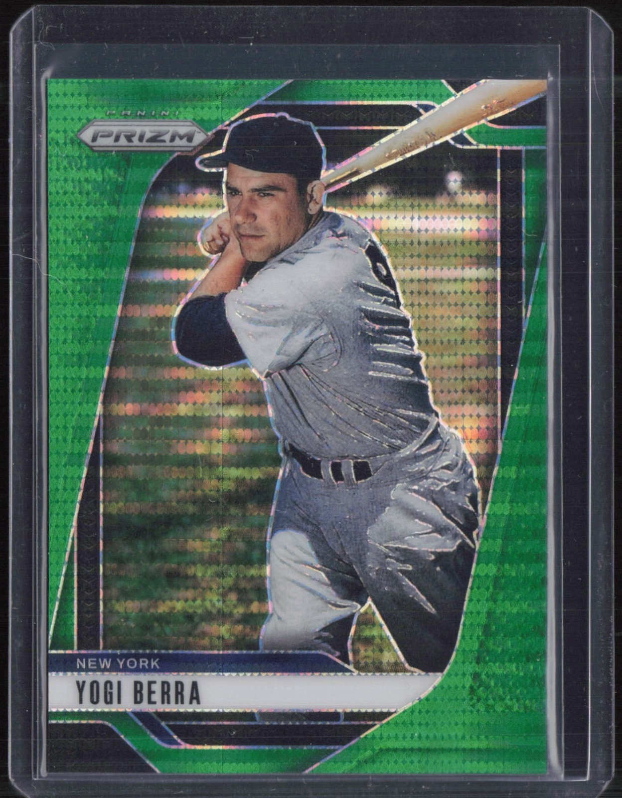2025 Panini Prizm Green Pulsar #264 Yogi Bera 8/25