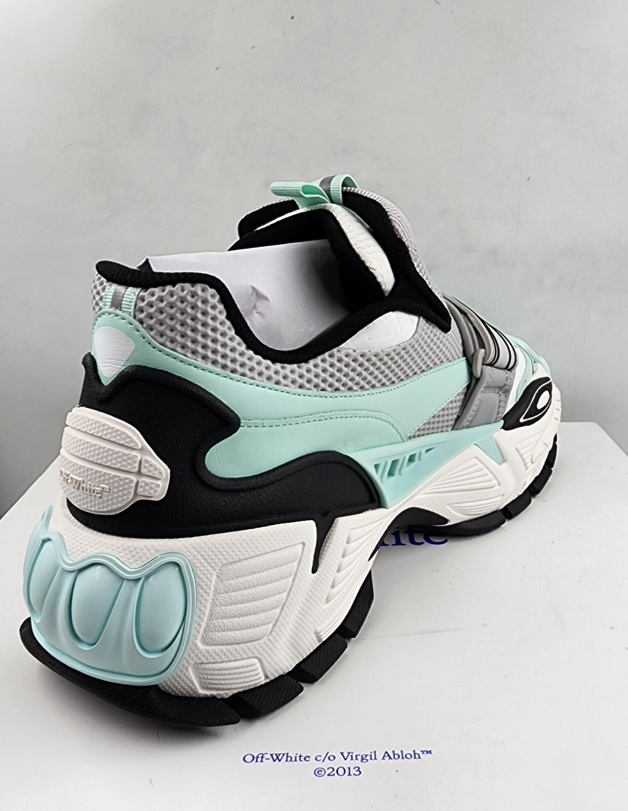 Off-White Glove Slip On Sneakers Women's 45/12 US Light Grey/Seafoam Round Toe - Picture 13 of 17
