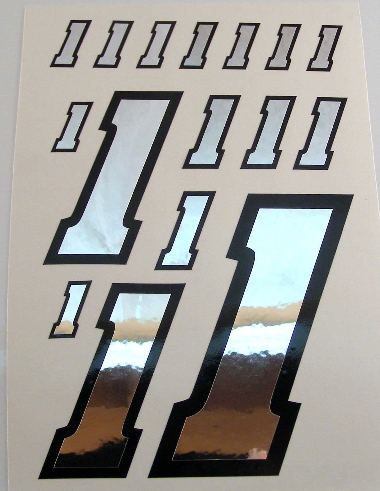 Confezione Adesivi Numeri Corsa 2 Decalcomanie Argento Nero - Foto 3