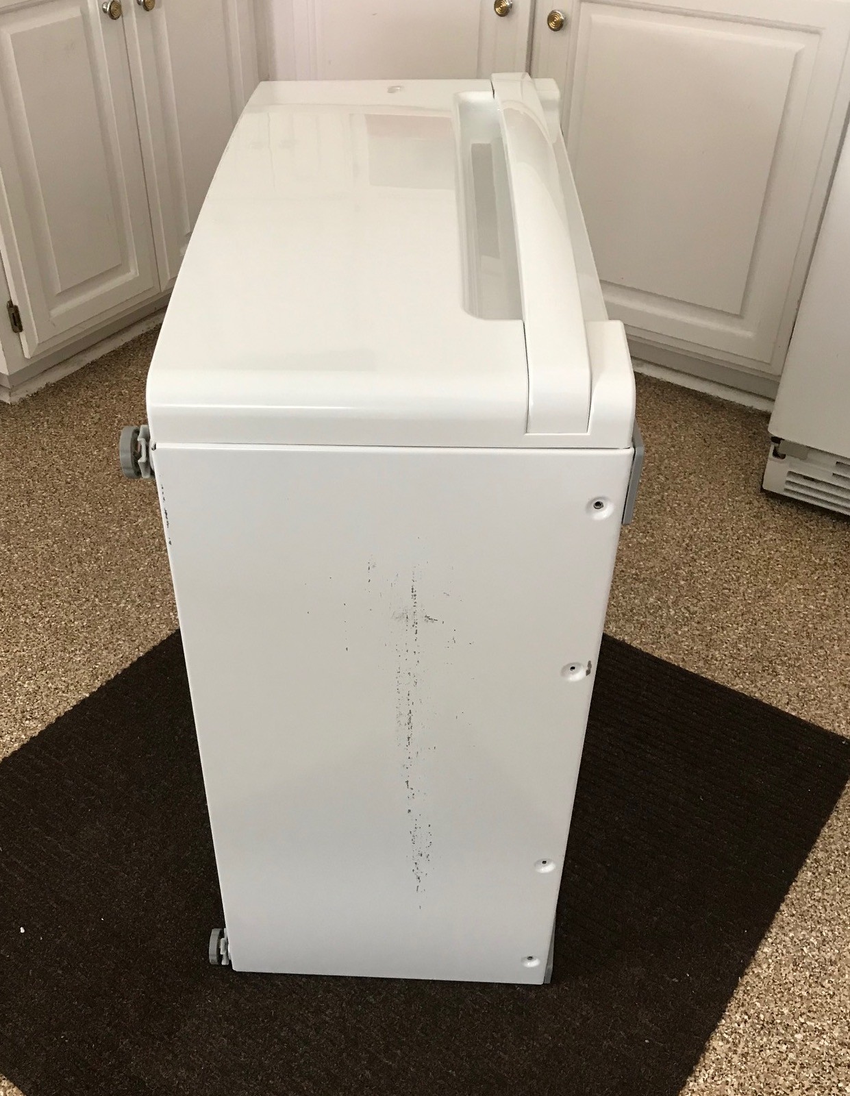 PAIR (2) LG WDP3W 27