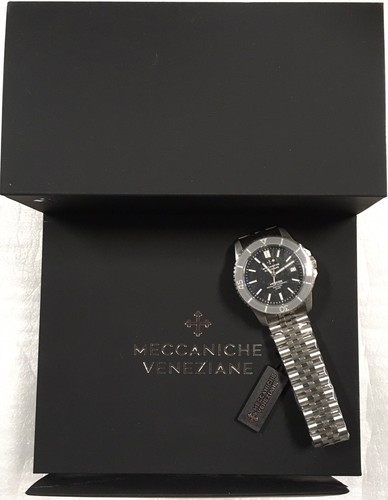 Pre-owned Meccaniche Veneziane Nereide 42mm Diver Watch 1302008j - Dealer & Warranty