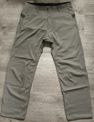 ACRONYM P39-M ブラック パンツ ACRONYM – P39-M Pants Black