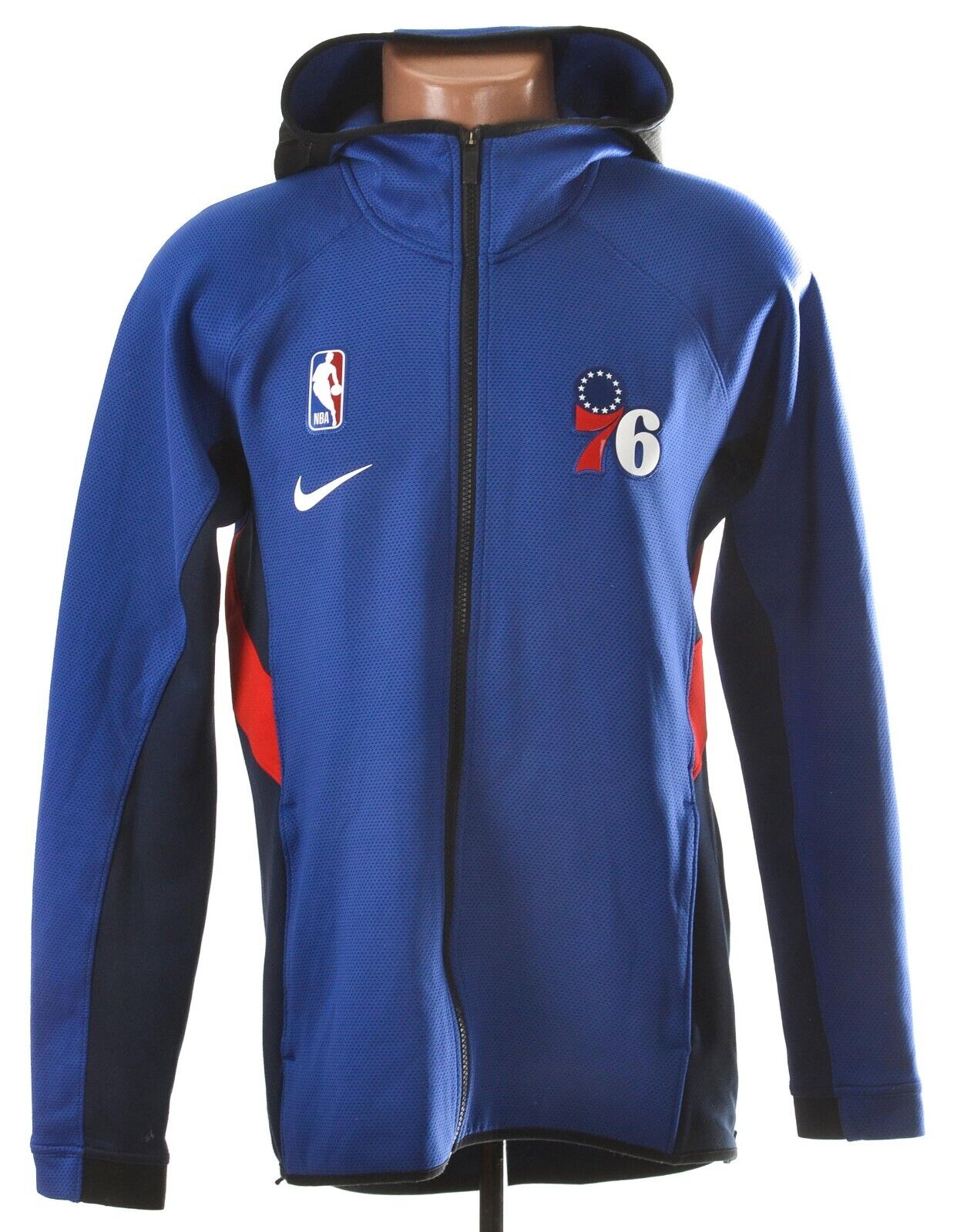 NBA PHILADELPHIA 76ERS BASKETBALL HOODED JACKET NIKE SIZE S NBA PHILADELPHIA 76ERS BASKETBALL HOODED JACKET NIKE SIZE S