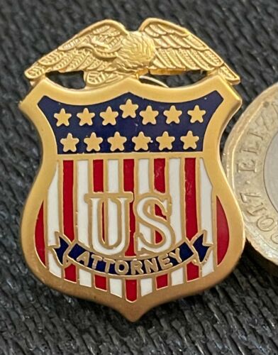 US Attorney "THE US Attorney" VINTAGE B version gold 1.0in lapel Pin